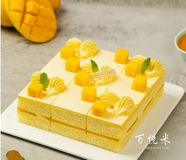 慕斯蛋糕和奶油蛋糕有什么區(qū)別？顏色、外觀、結(jié)構(gòu)都不一樣